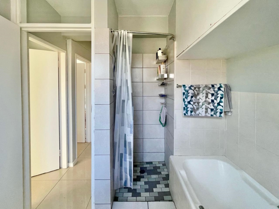 3 Bedroom Property for Sale in Newlands Western Cape